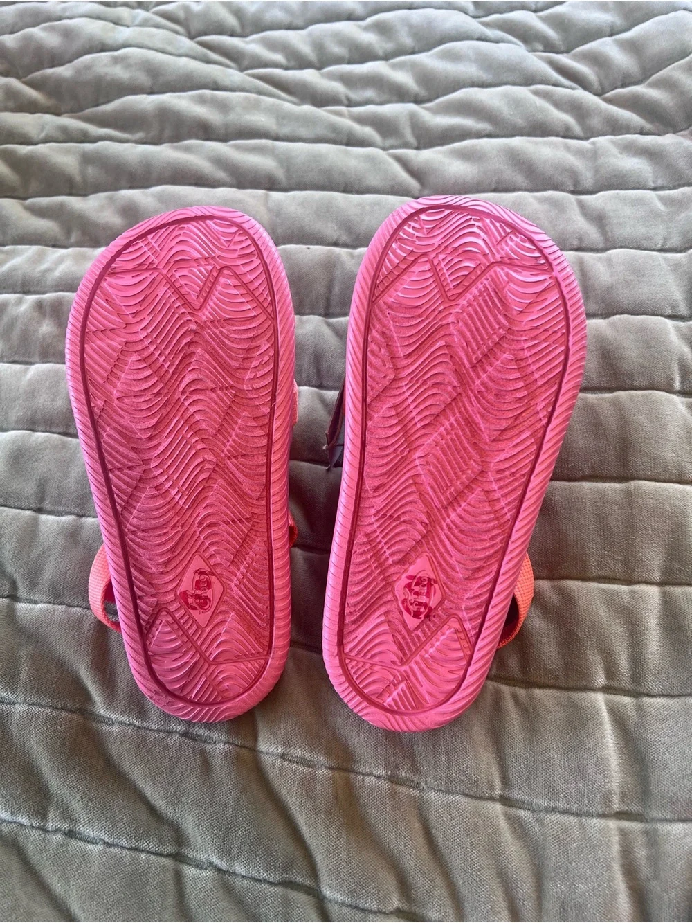 Chaco NWT Chillos Sport Kids Rose Sandals